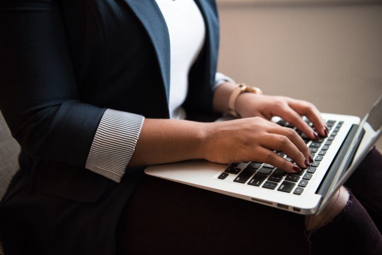 Computer Typing Lessons for Beginners: Essential Typing Lessons