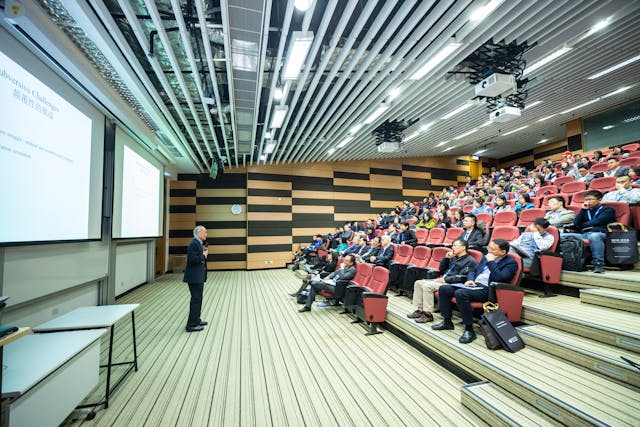  Prioritizing Audience Needs Over Search Engines