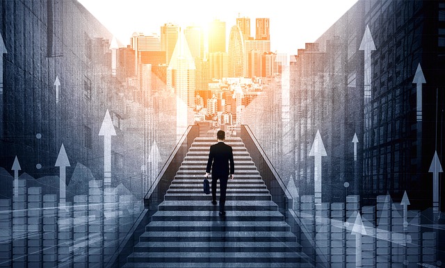 Build a career in flexible and growing industry